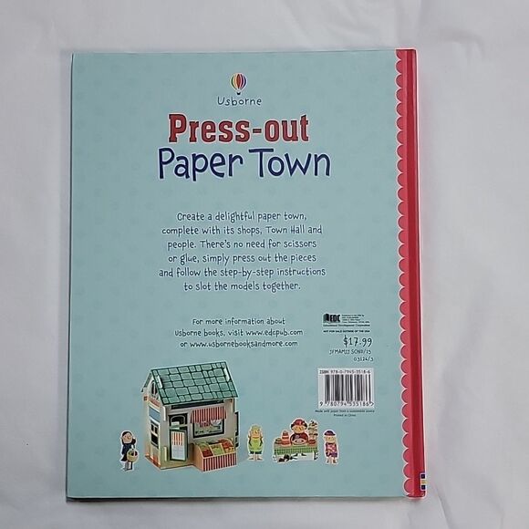 USBORNE PRESS-OUT PAPER TOWN - NEW! - Picture 2 of 3